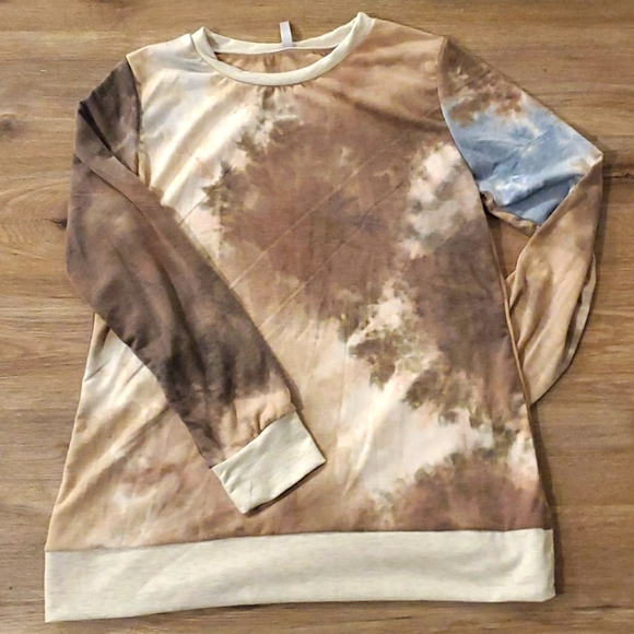 Acting Pro Tops - Boutique Tie-Dye Long Sleeve